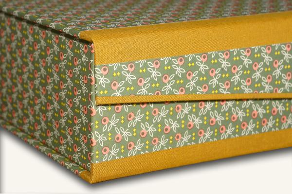 Poldi hinged lid box, olive mustard, storage, embellishment