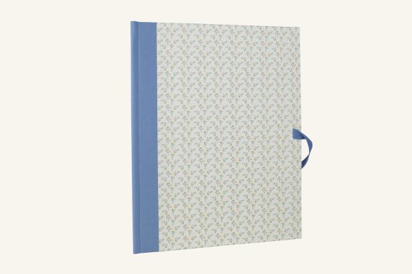 niedliche Mappe in rosa mit Blümchen