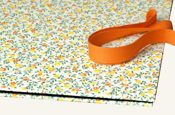 Folder with ribbon Papeterie Schreibweise